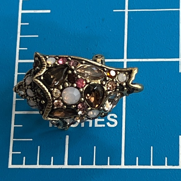 Heidi Daus 🆕🐚 “Shell Shocked II” clip on earrings - Picture 8 of 11